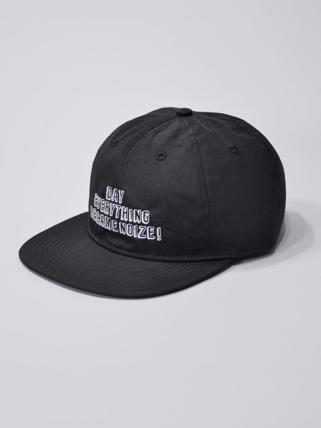 WATERPROOF NYLON FLAT CAP