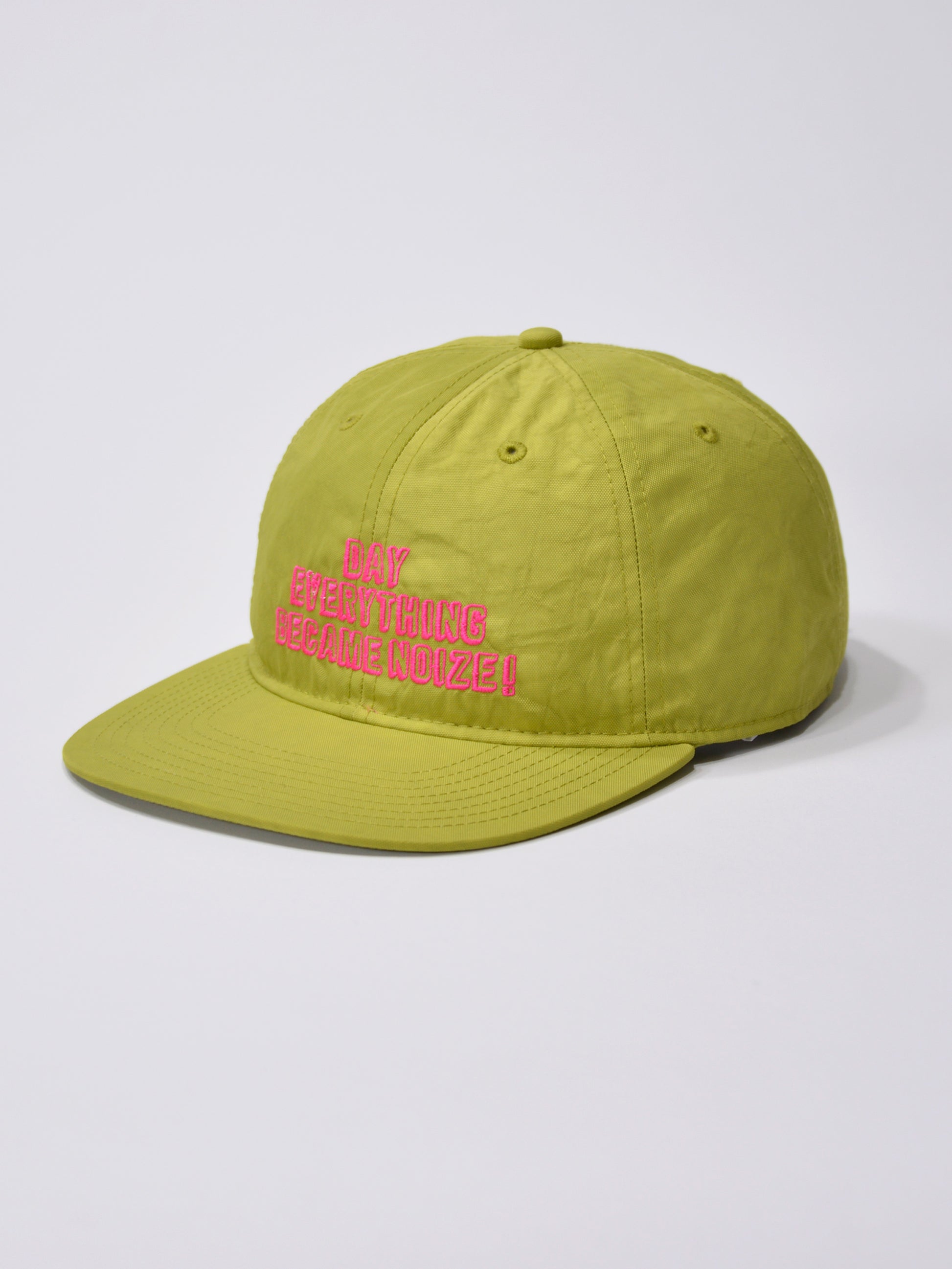 WATERPROOF NYLON FLAT CAP