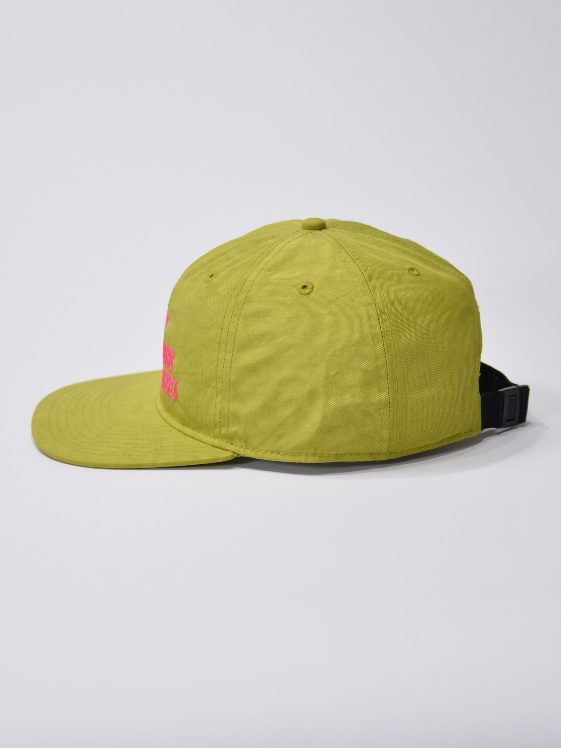 WATERPROOF NYLON FLAT CAP