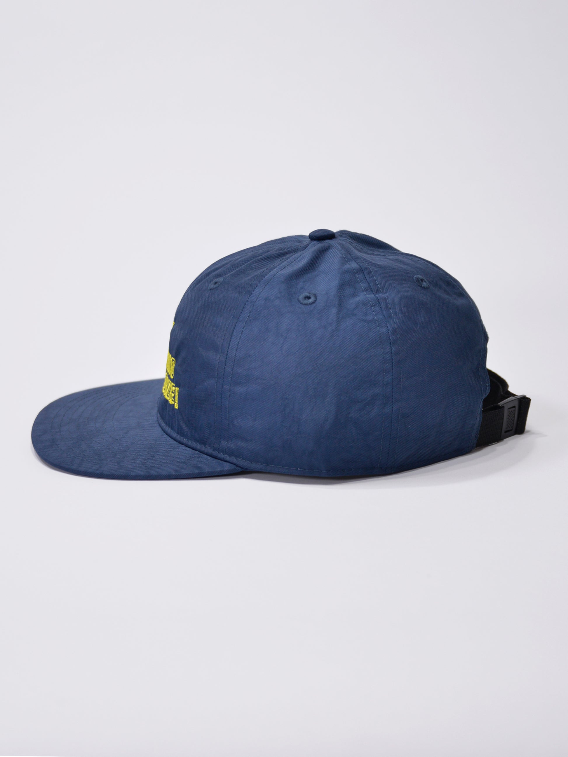 WATERPROOF NYLON FLAT CAP