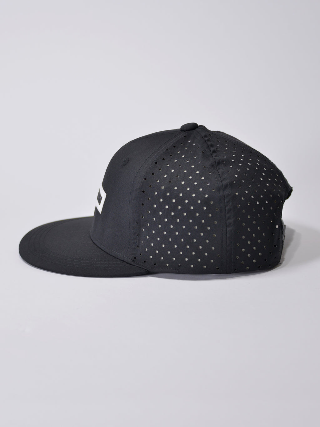 WAVEFROM FLAT MESH CAP