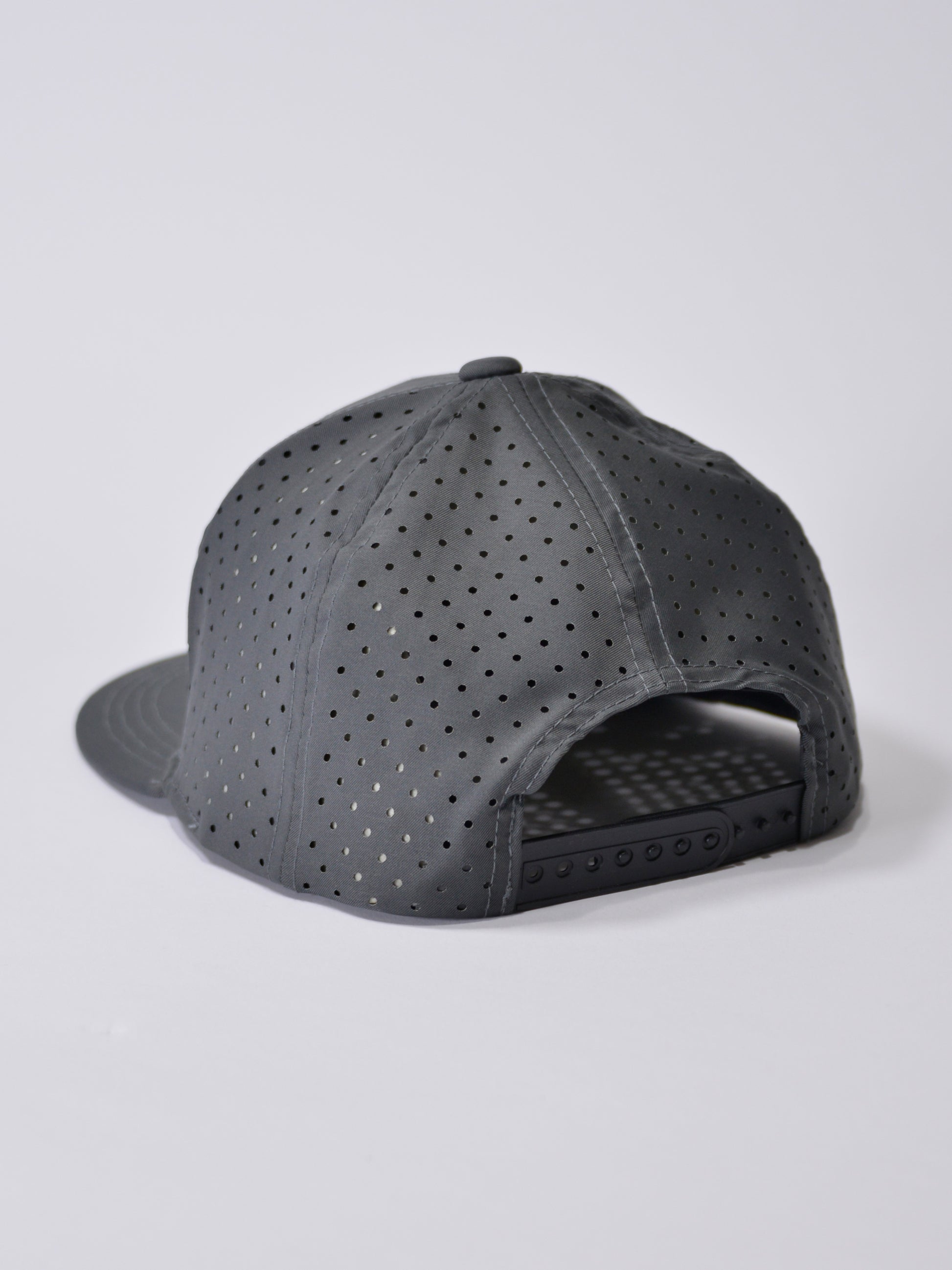 WAVEFROM FLAT MESH CAP