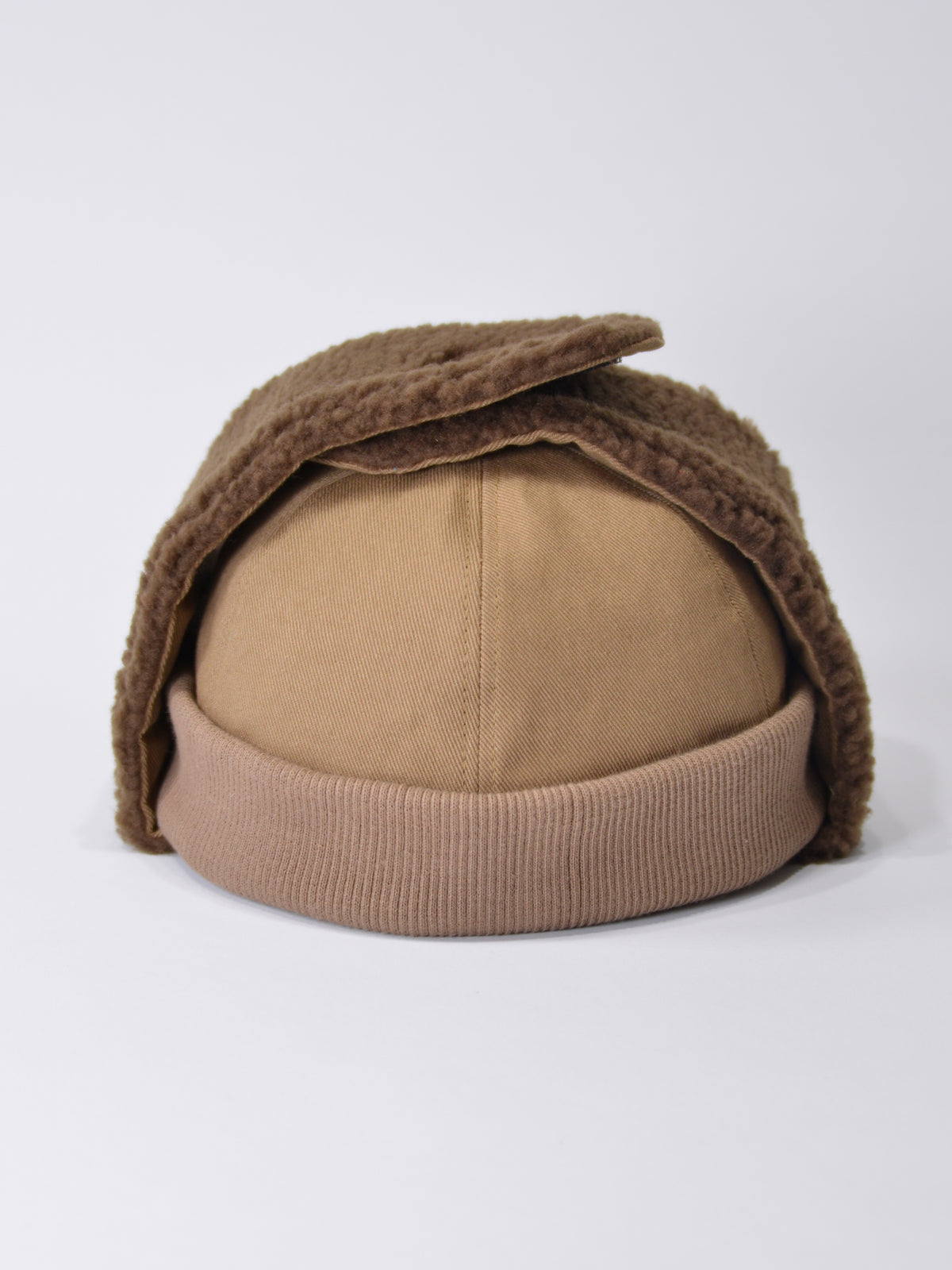EARFLAP FISHERMAN