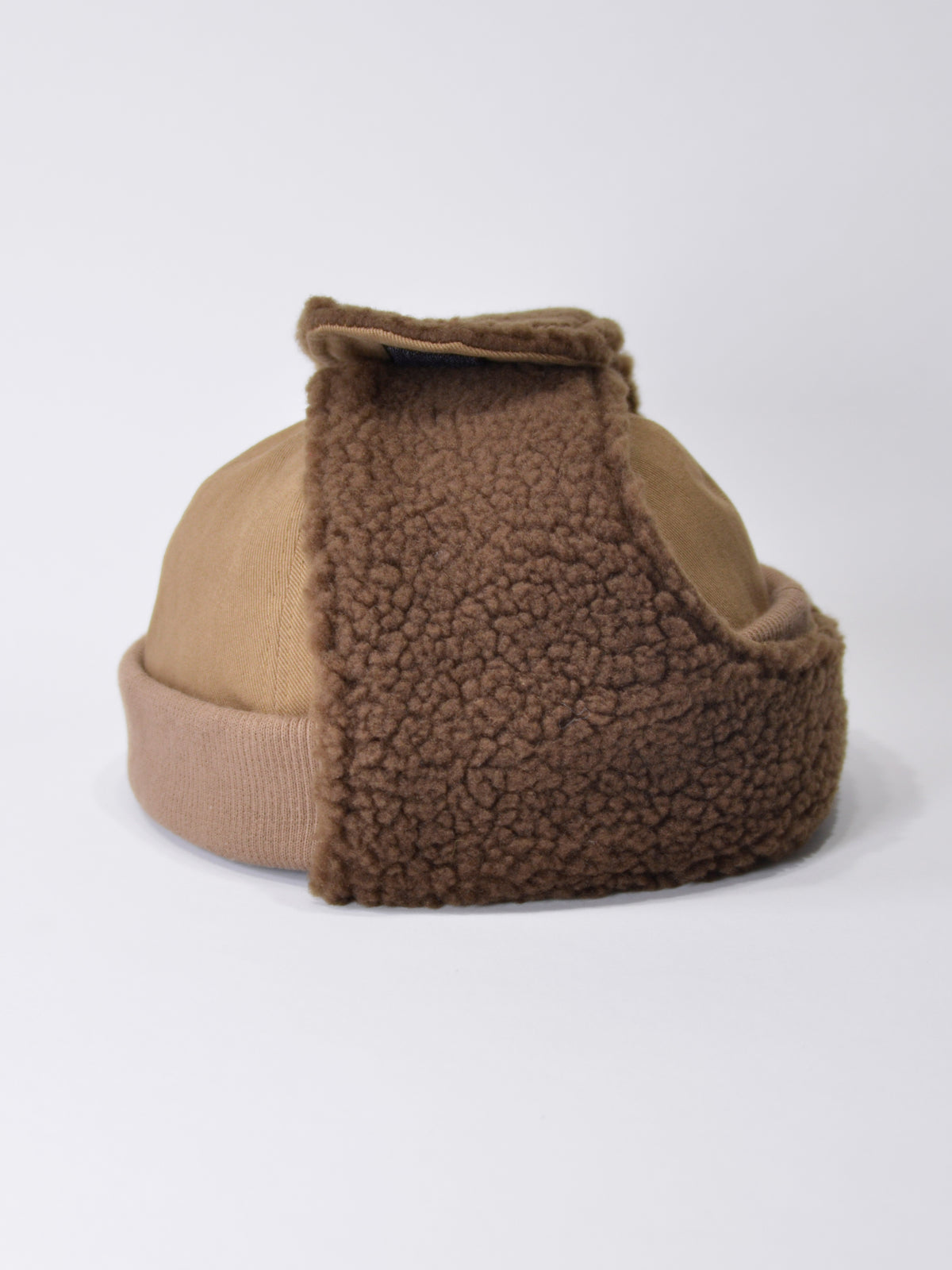 EARFLAP FISHERMAN