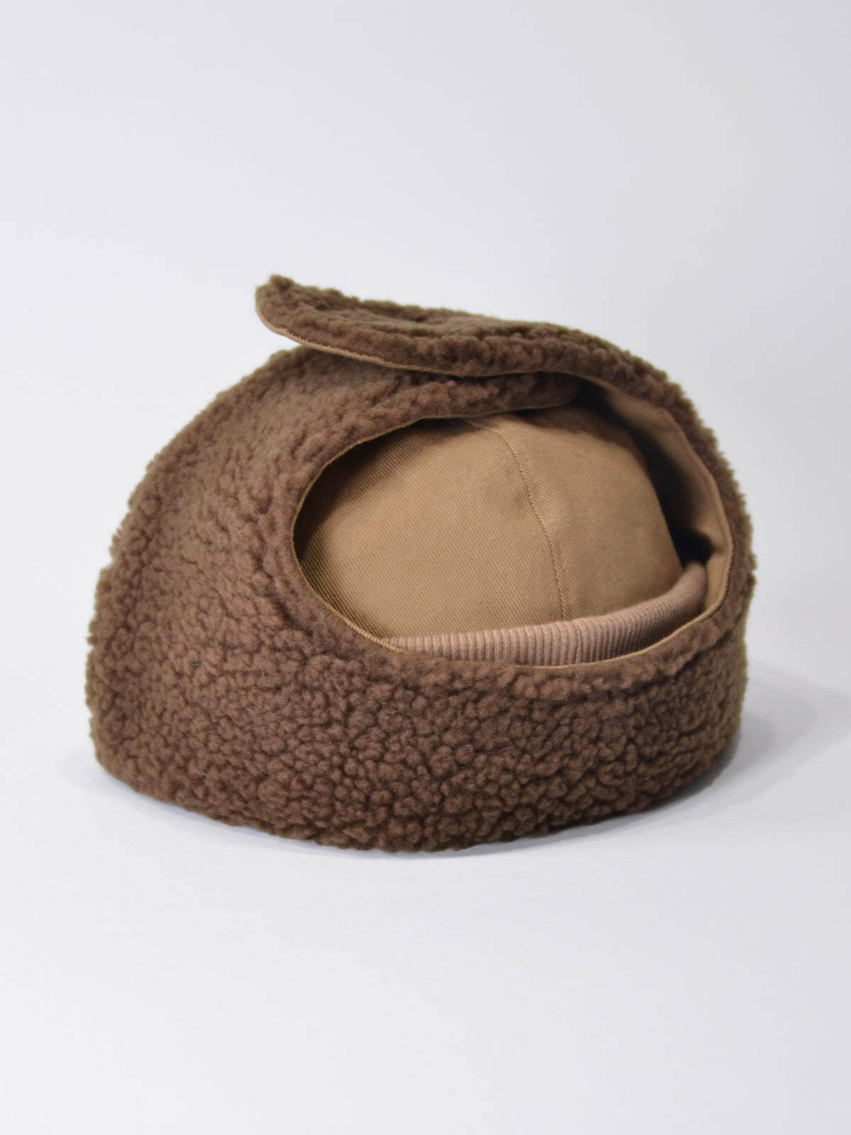 EARFLAP FISHERMAN