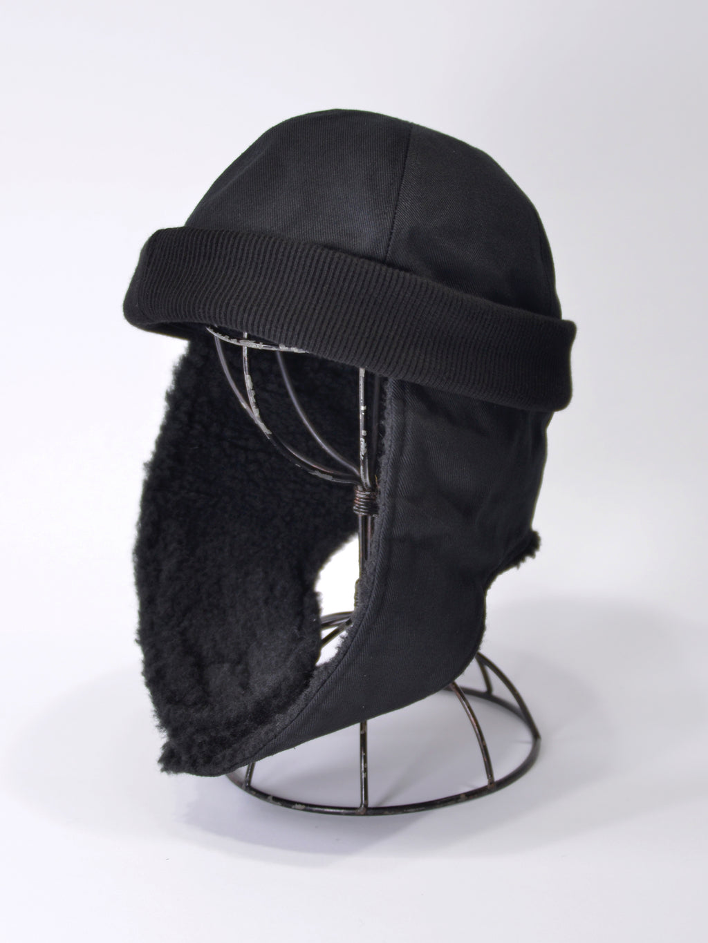 EARFLAP FISHERMAN