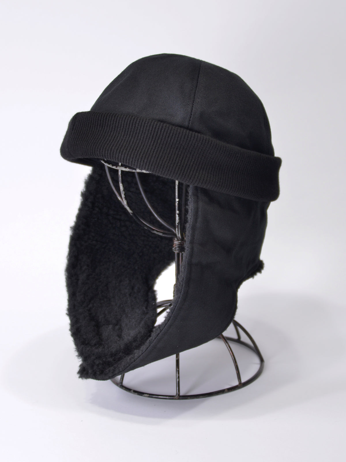 EARFLAP FISHERMAN