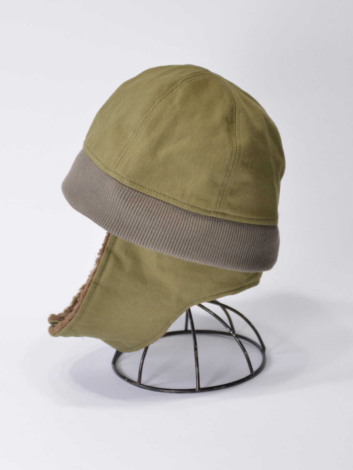 EARFLAP FISHERMAN