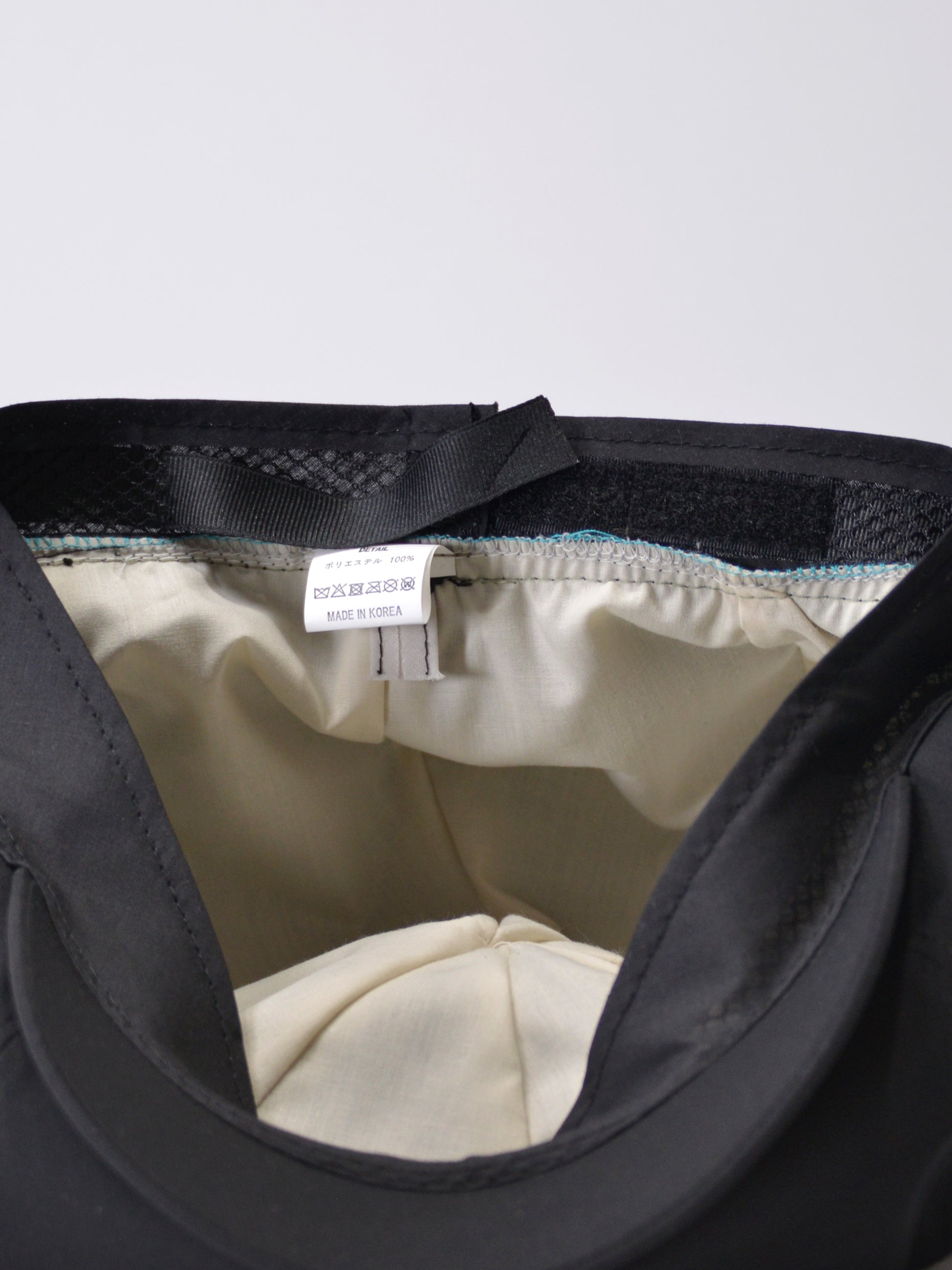 WATERPROOF CASQUETTE