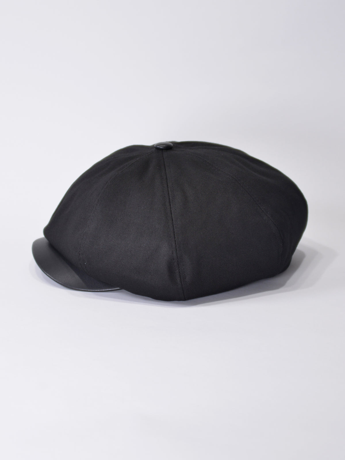 PU LEATHER & TWILL LONG BILL CASQUETTE
