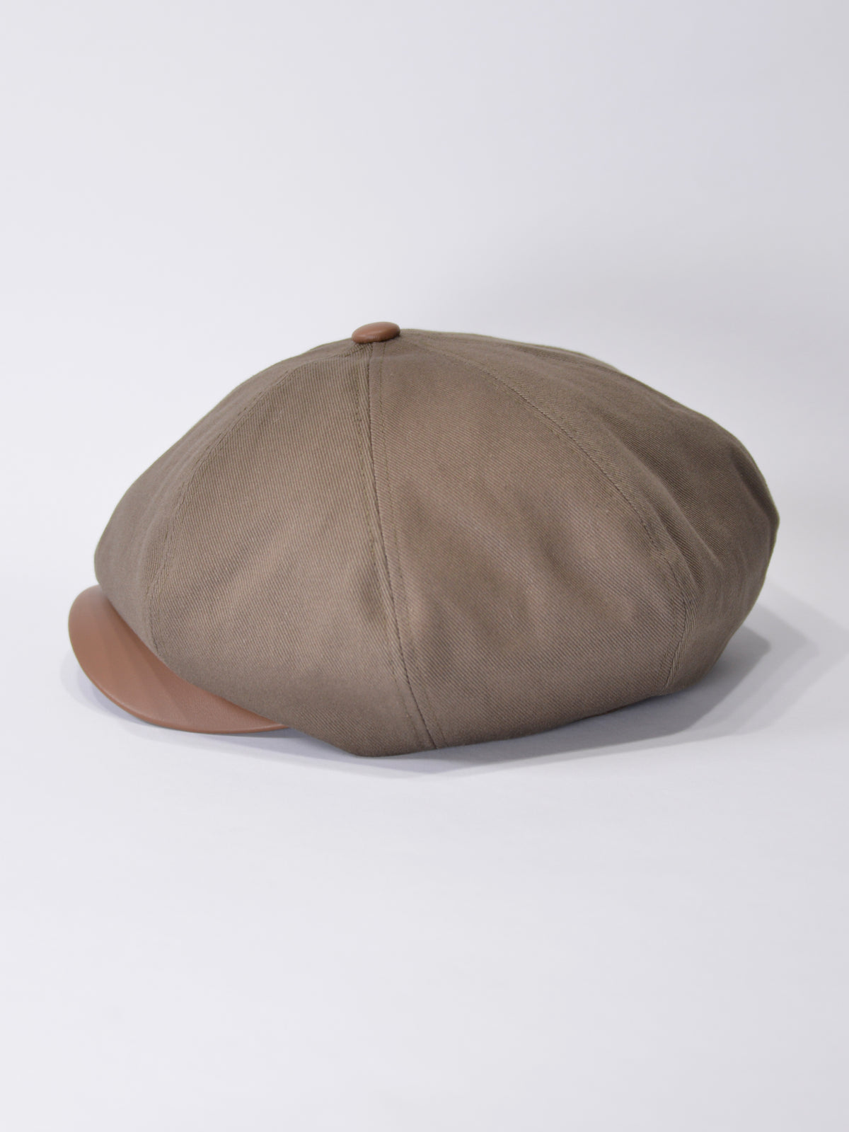 PU LEATHER & TWILL LONG BILL CASQUETTE