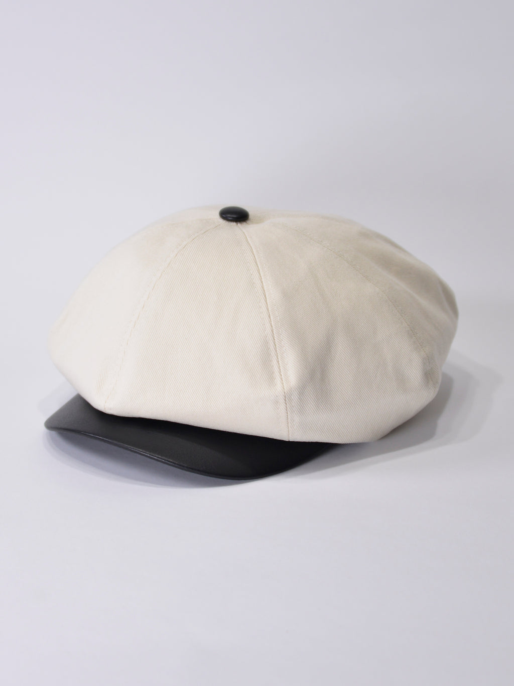PU LEATHER & TWILL LONG BILL CASQUETTE