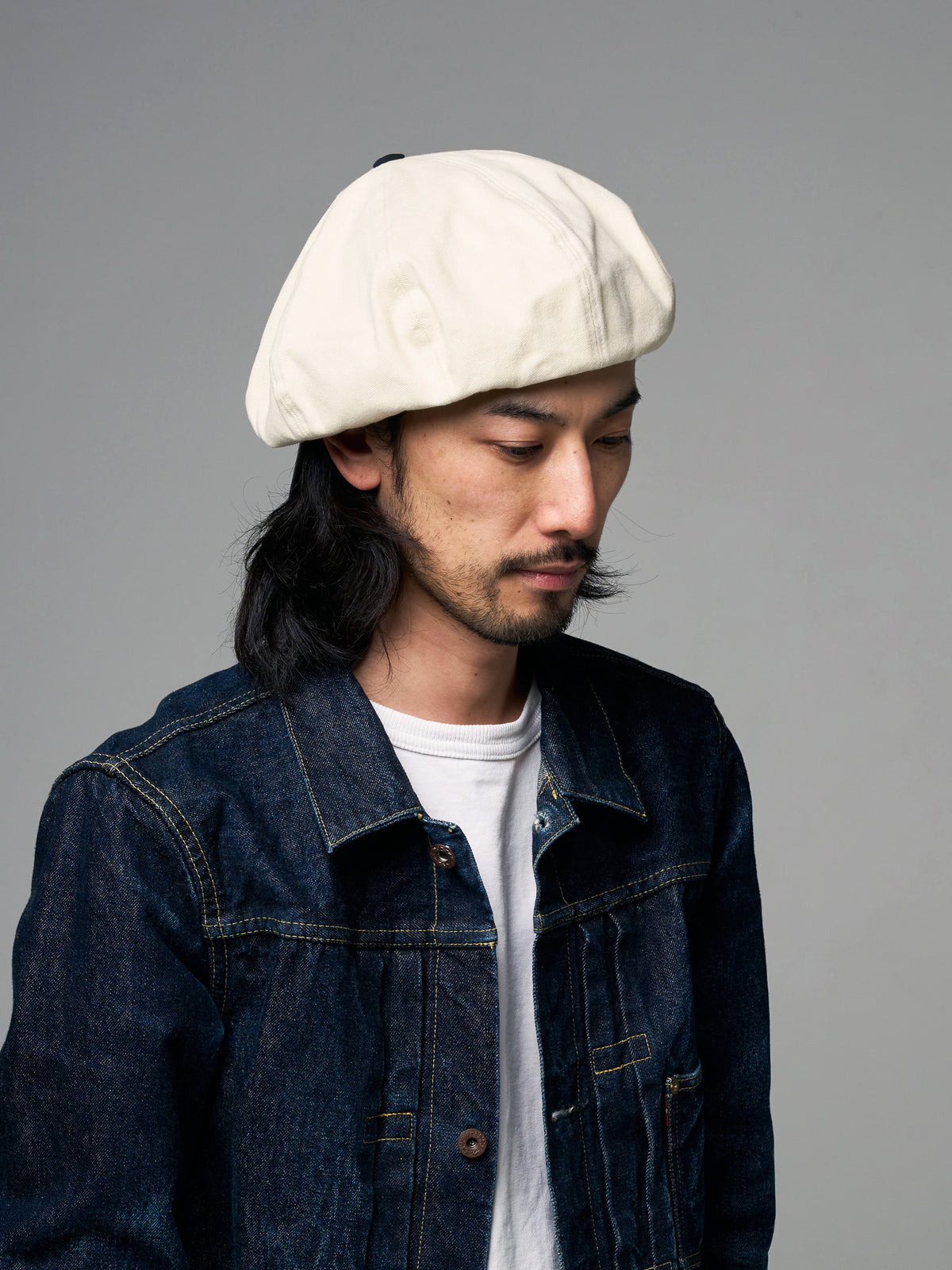 PU LEATHER & TWILL LONG BILL CASQUETTE