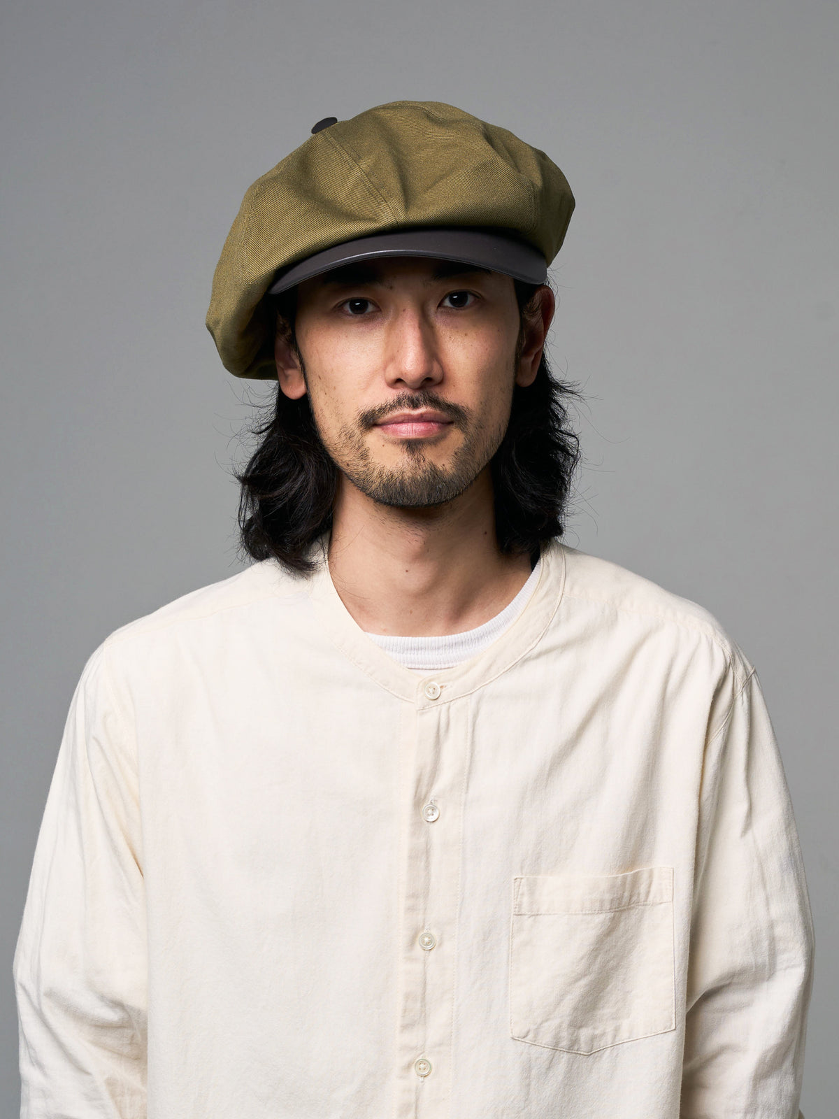 PU LEATHER & TWILL LONG BILL CASQUETTE