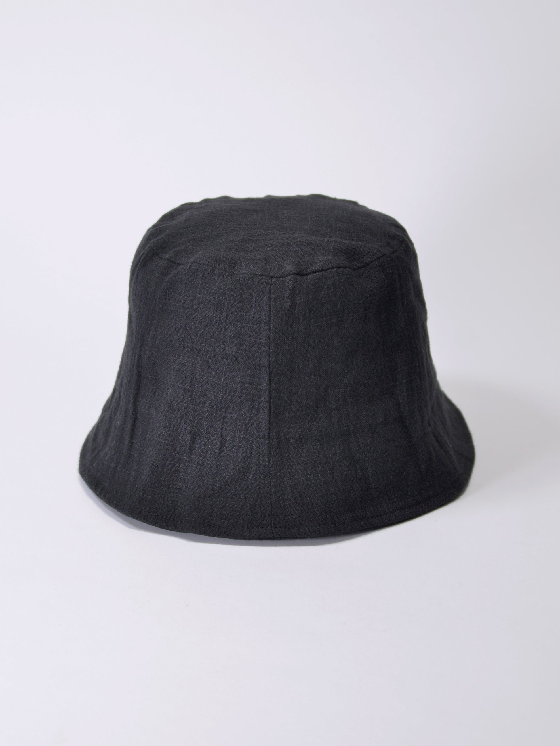 LINEN TULIP BUCKET HAT