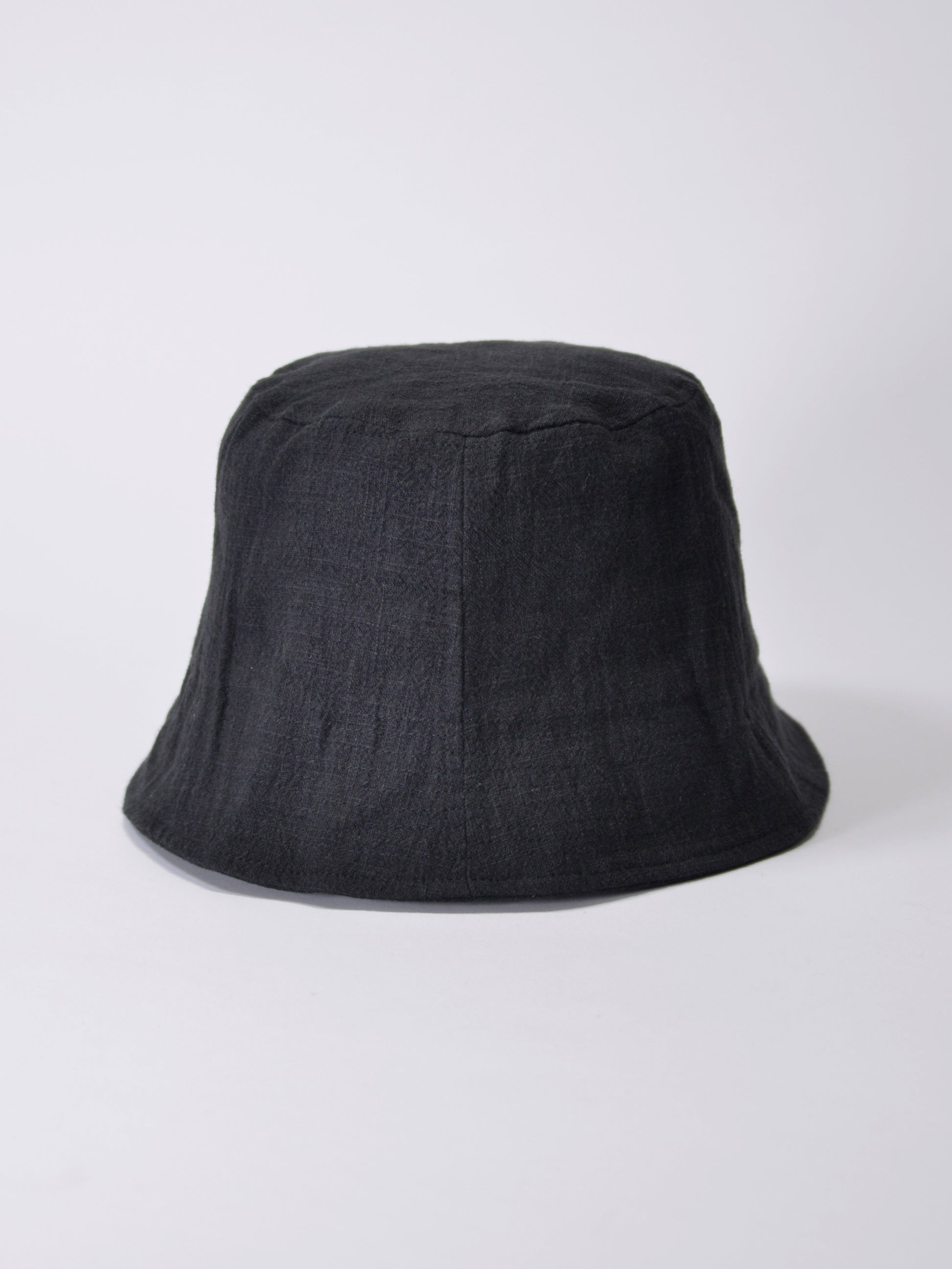 LINEN TULIP BUCKET HAT