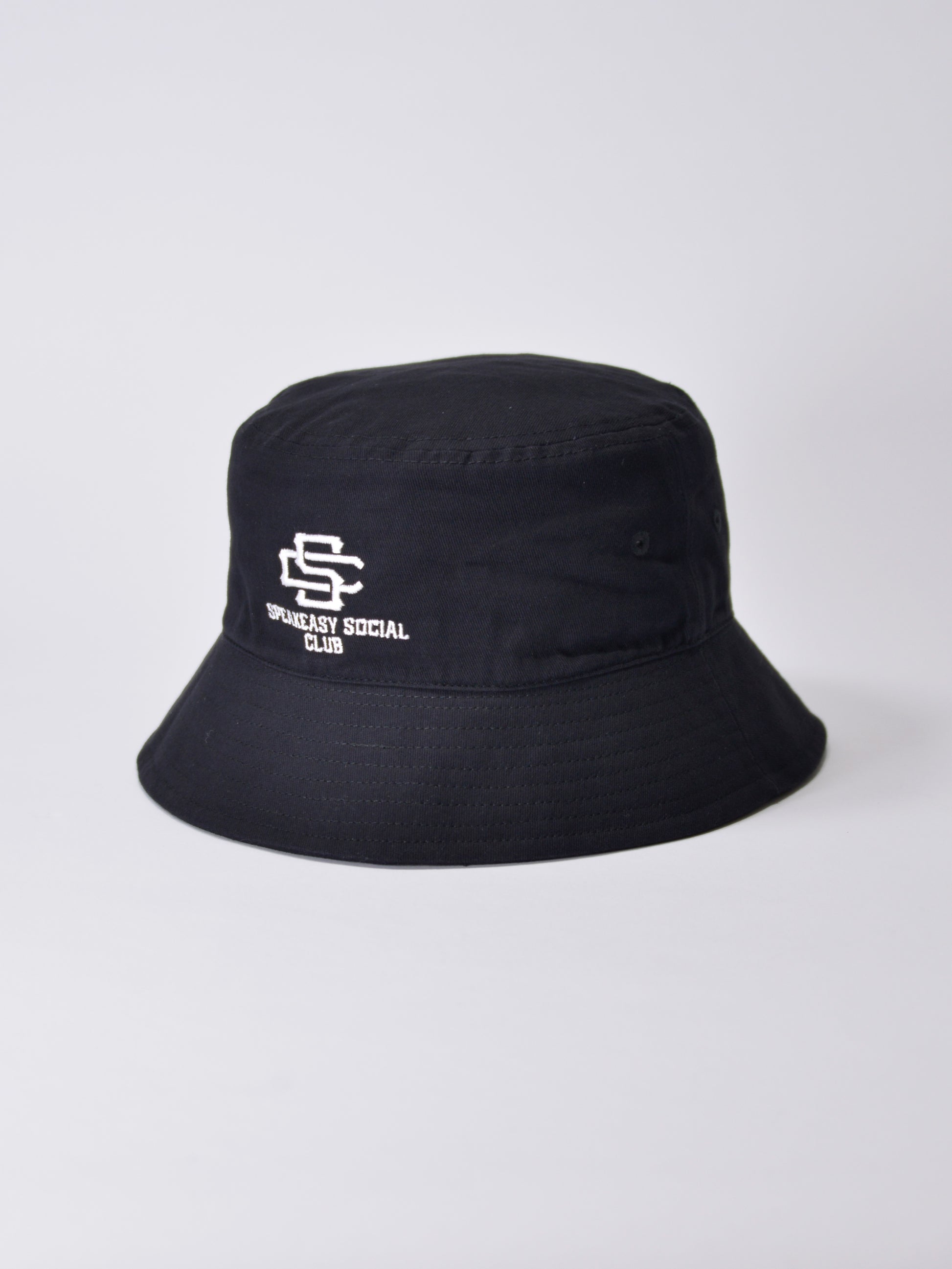 SOCIAL BUCKET HAT