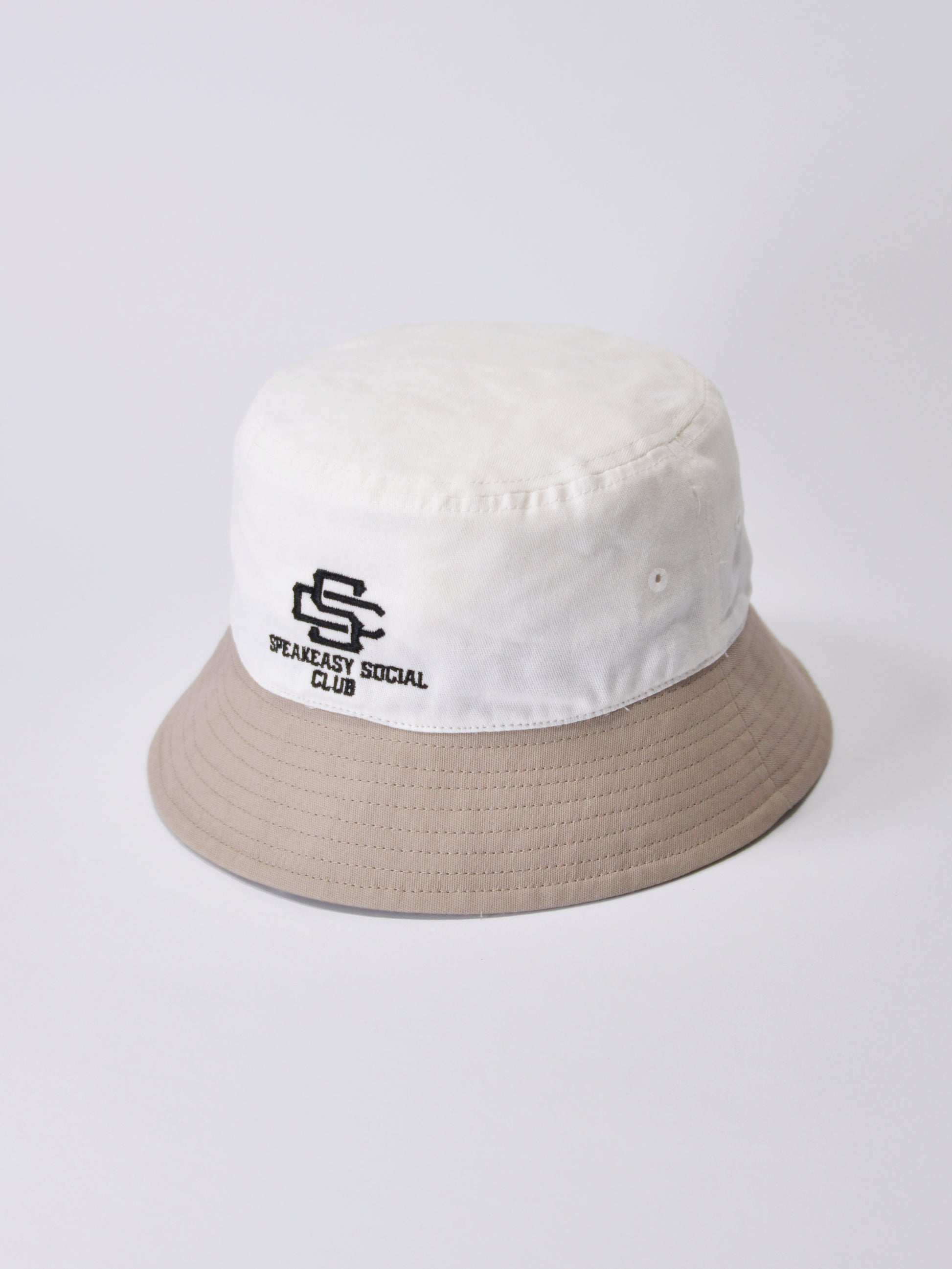 SOCIAL BUCKET HAT