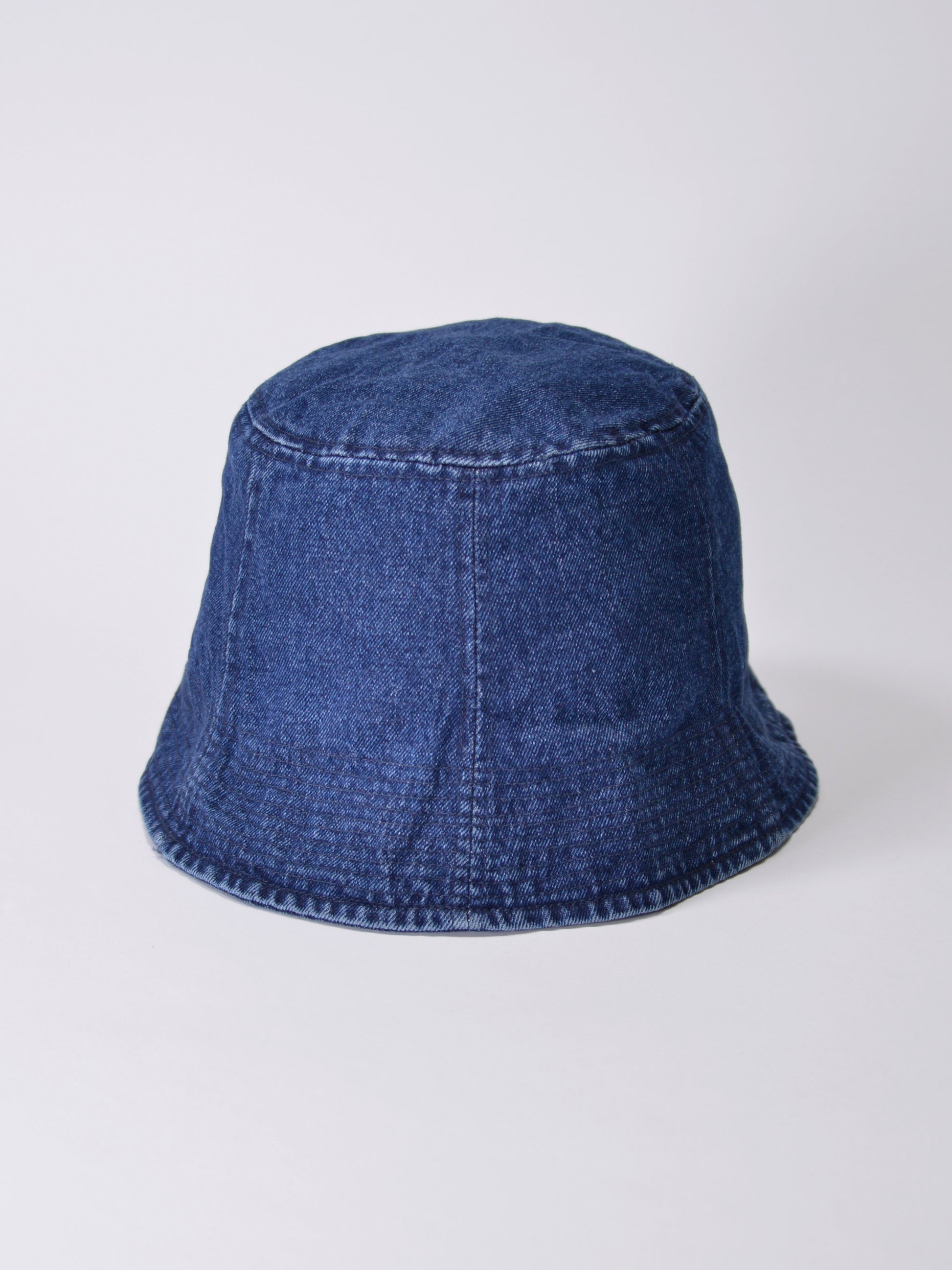 WASHED DENIM TULIP BUCKET HAT