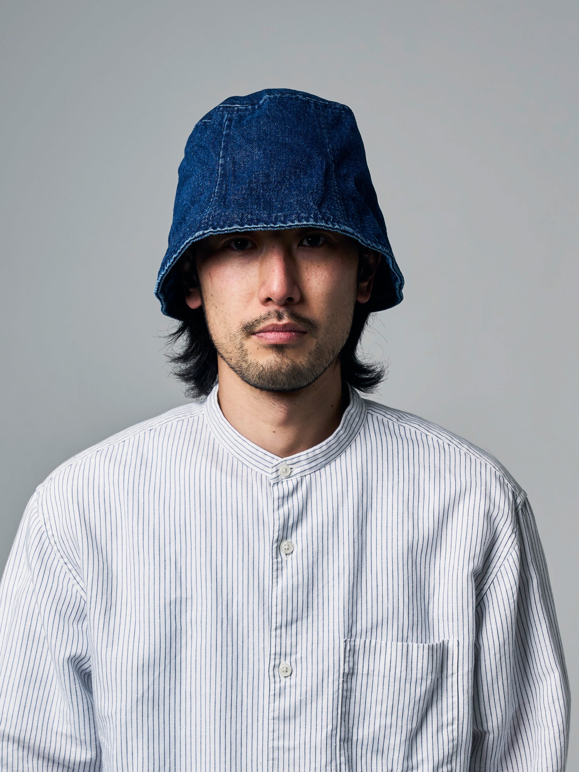 WASHED DENIM TULIP BUCKET HAT