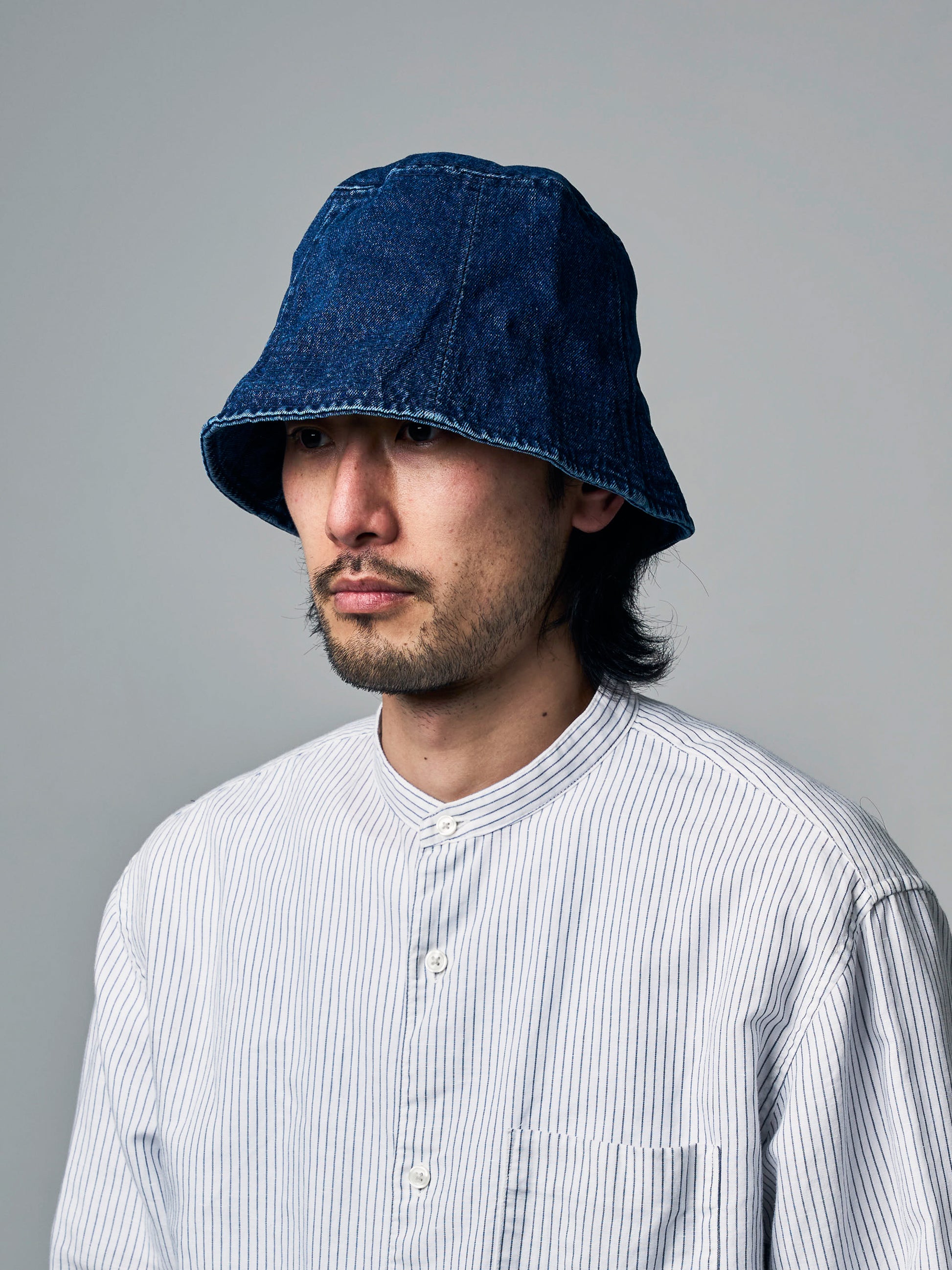 WASHED DENIM TULIP BUCKET HAT