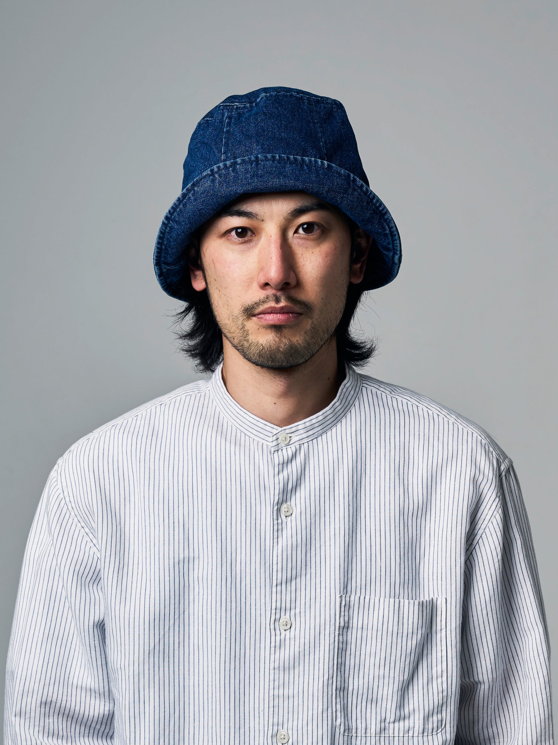 WASHED DENIM TULIP BUCKET HAT
