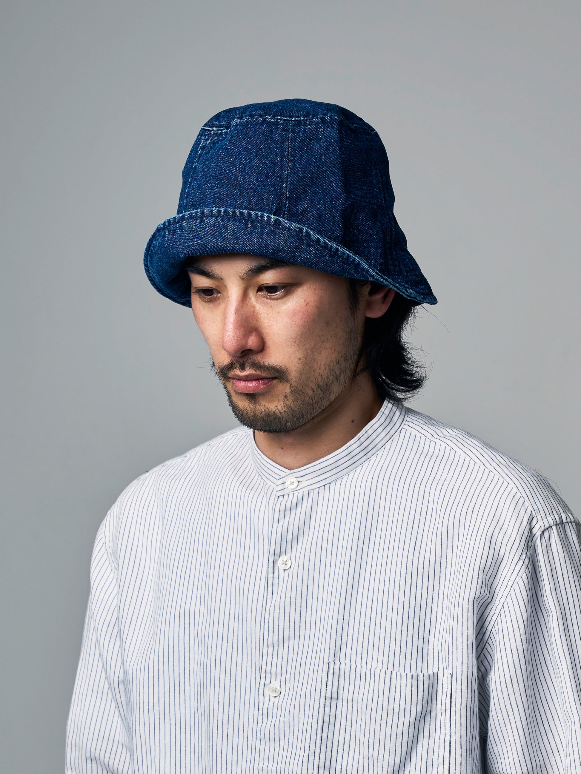 WASHED DENIM TULIP BUCKET HAT